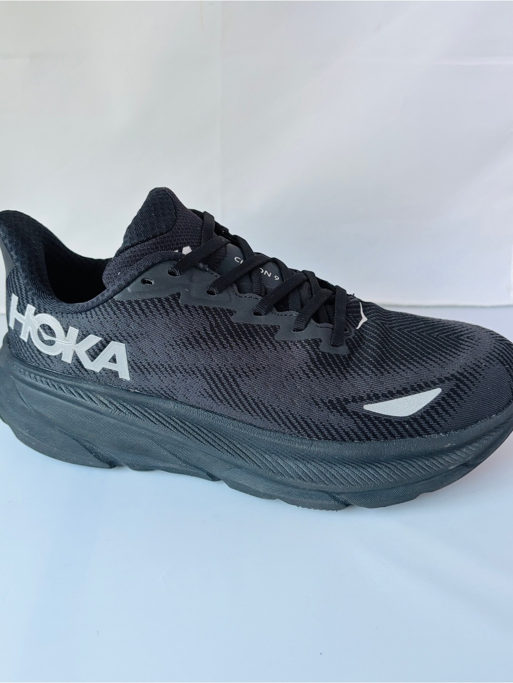 Hoka Clifton 9 GTX; Waterproof Women’s Running Shoes; Black BBLC; #1141490